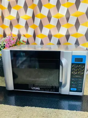 Lyons Digital Microwave Oven