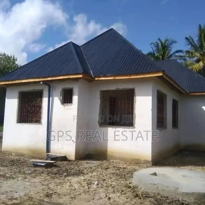 Hoooouse for Sale