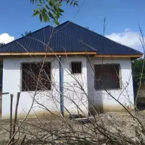 Hoooouse for Sale