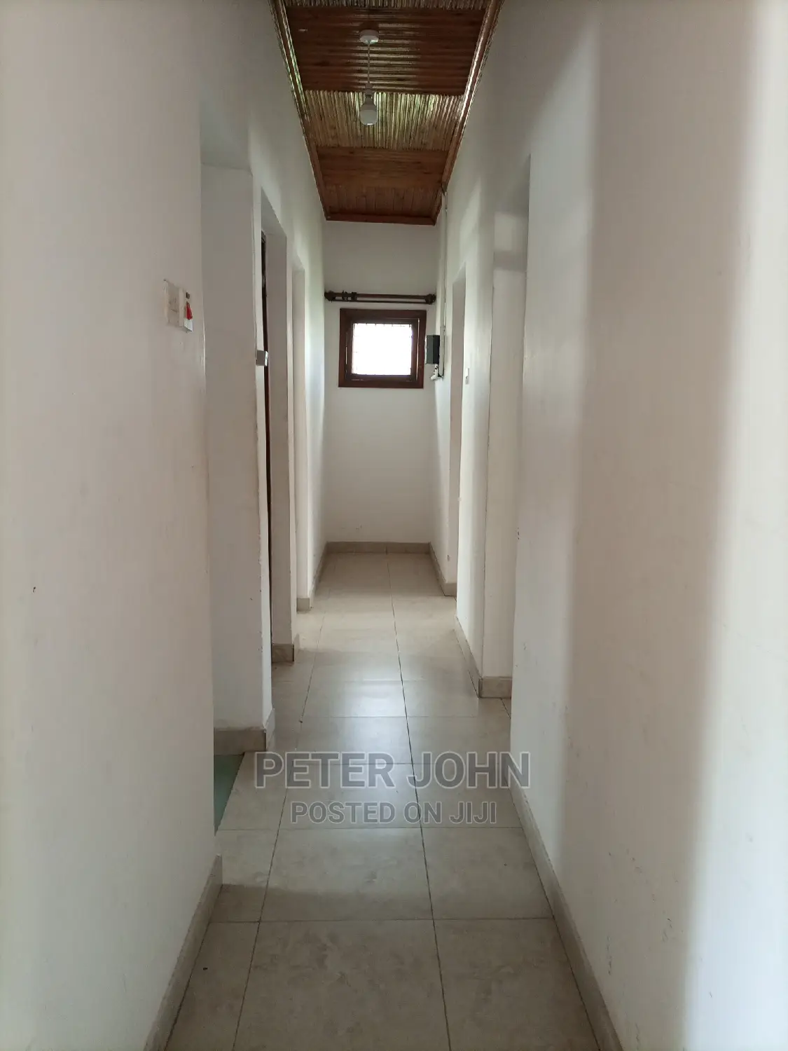 4bedrooms,Livingroom,Dinning,Kitchen,Master Public Toilet's