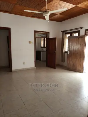 4bedrooms,Livingroom,Dinning,Kitchen,Master Public Toilet's