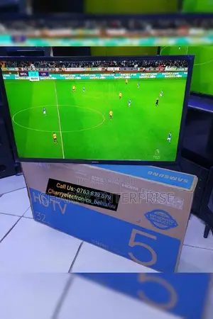 SAMSUNG 32 Inches