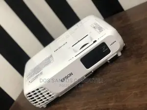 HD Epson Projector 100 Inches Display
