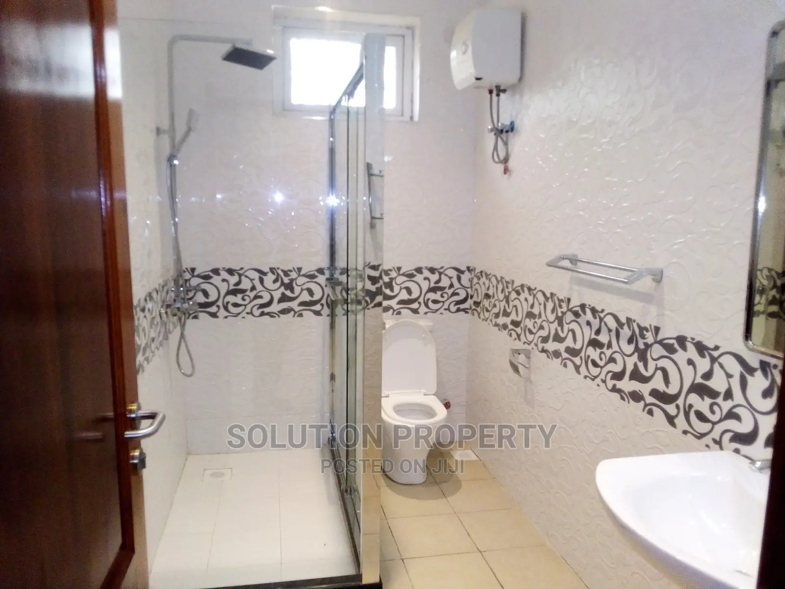 Luxury 2 Bedrooms Fully Furnished for Rent at Mikocheni