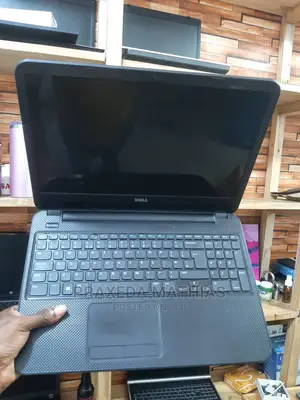Laptop Dell 4GB Intel Core I3 HDD 320GB