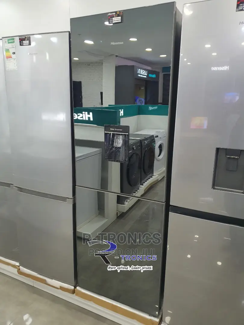 Hisense Fridge Black Mirror Finish (320 Litres)