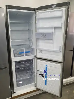 Hisense Fridge Black Mirror Finish (320 Litres)