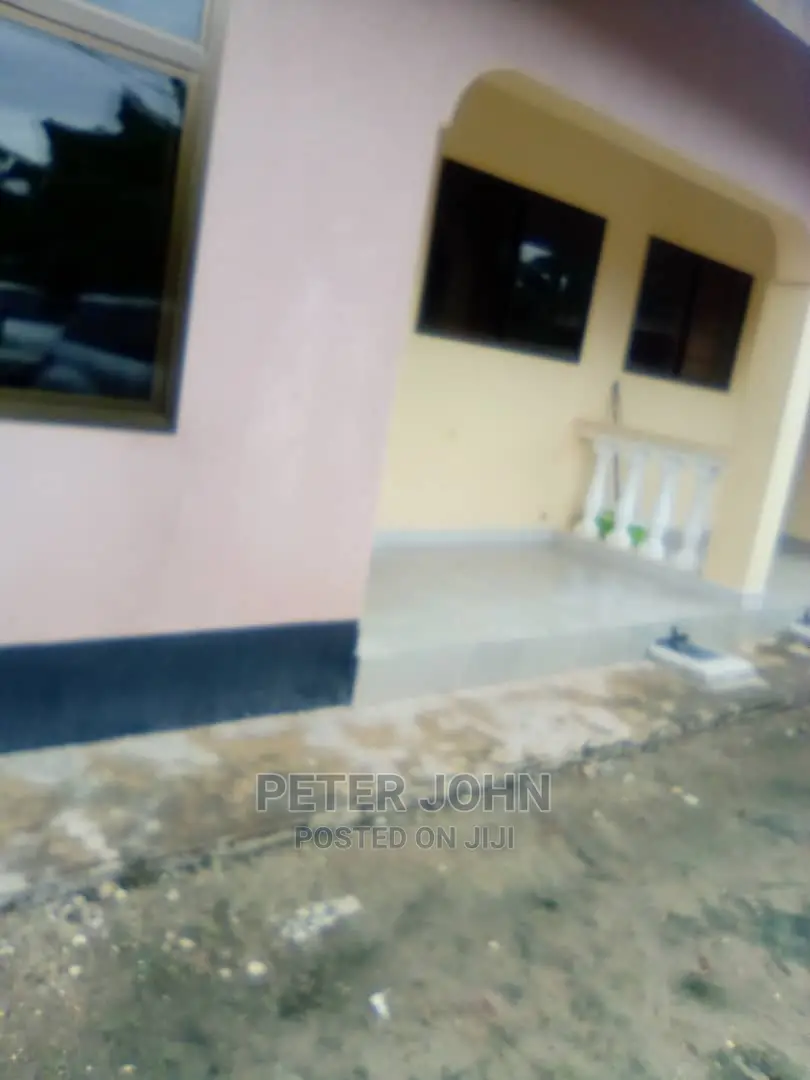 1bdrm House in Mikocheni for Rent
