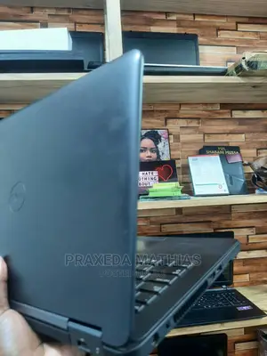 Laptop Dell Latitude 14 E5450 8GB Intel Core I5 HDD 500GB