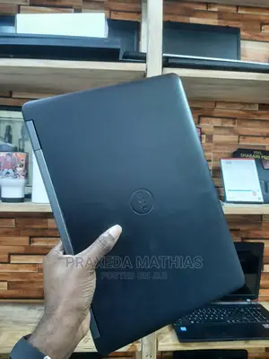 Laptop Dell Latitude 14 E5450 8GB Intel Core I5 HDD 500GB
