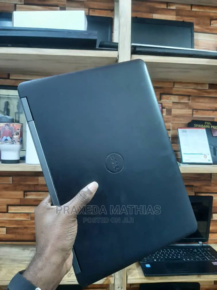 Laptop Dell Latitude 14 E5450 8GB Intel Core I5 HDD 500GB