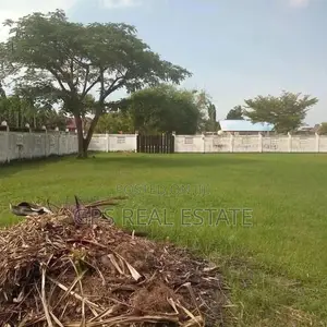 300mil ( Plot for Sale Mbezi Beach)#%