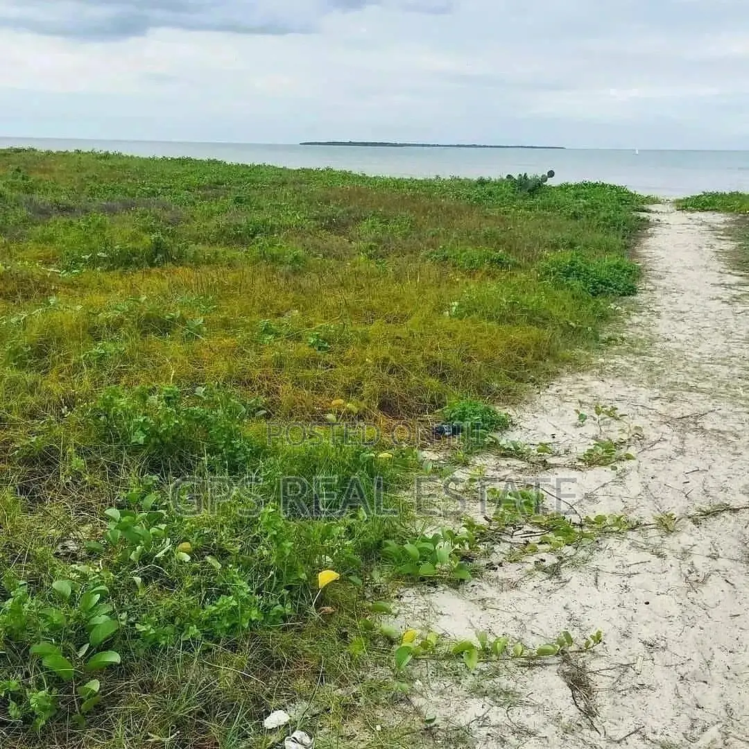 1.5bil ( Beach Plot for Sale )
