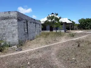 Kiwanja Kinauzwa Kigamboni