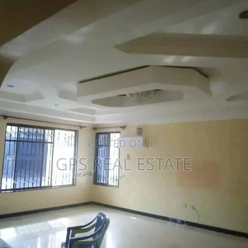 200mil( House for Sale at Goba)