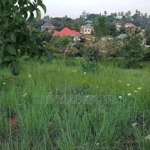 200mil (Land for Sale )