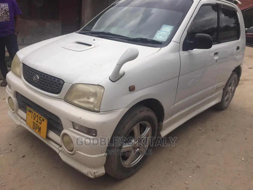 Daihatsu Terios 2002 Automatic White