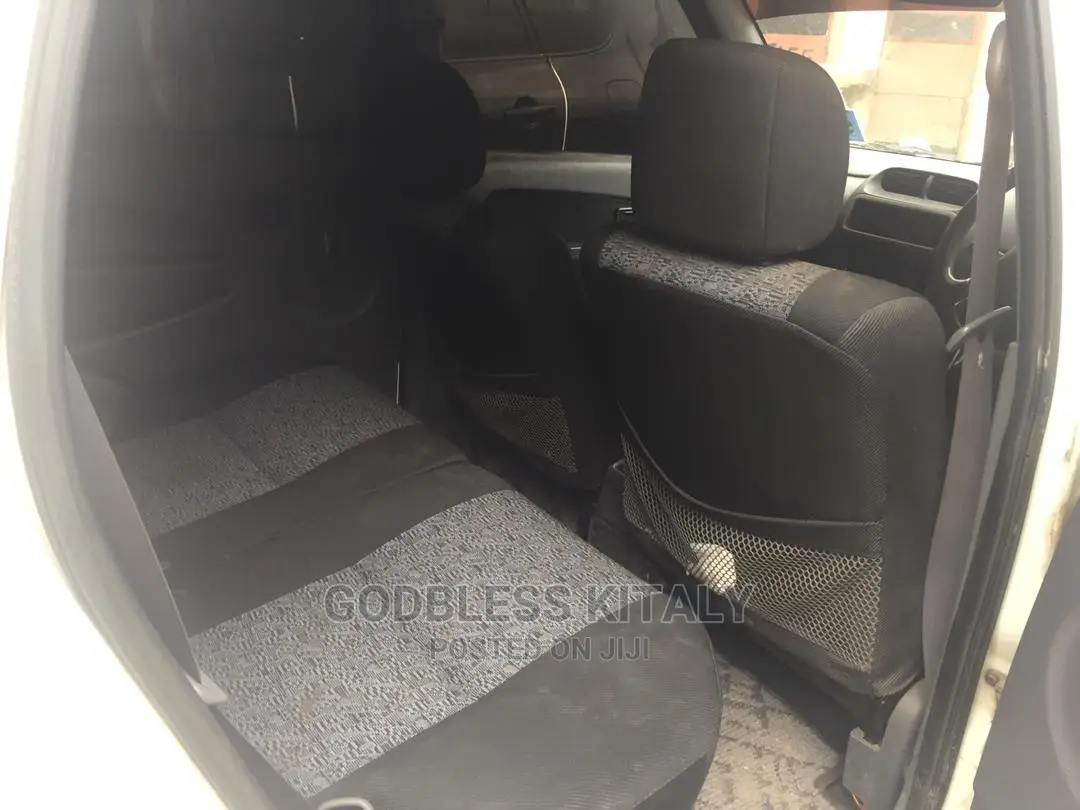 Daihatsu Terios 2002 Automatic White