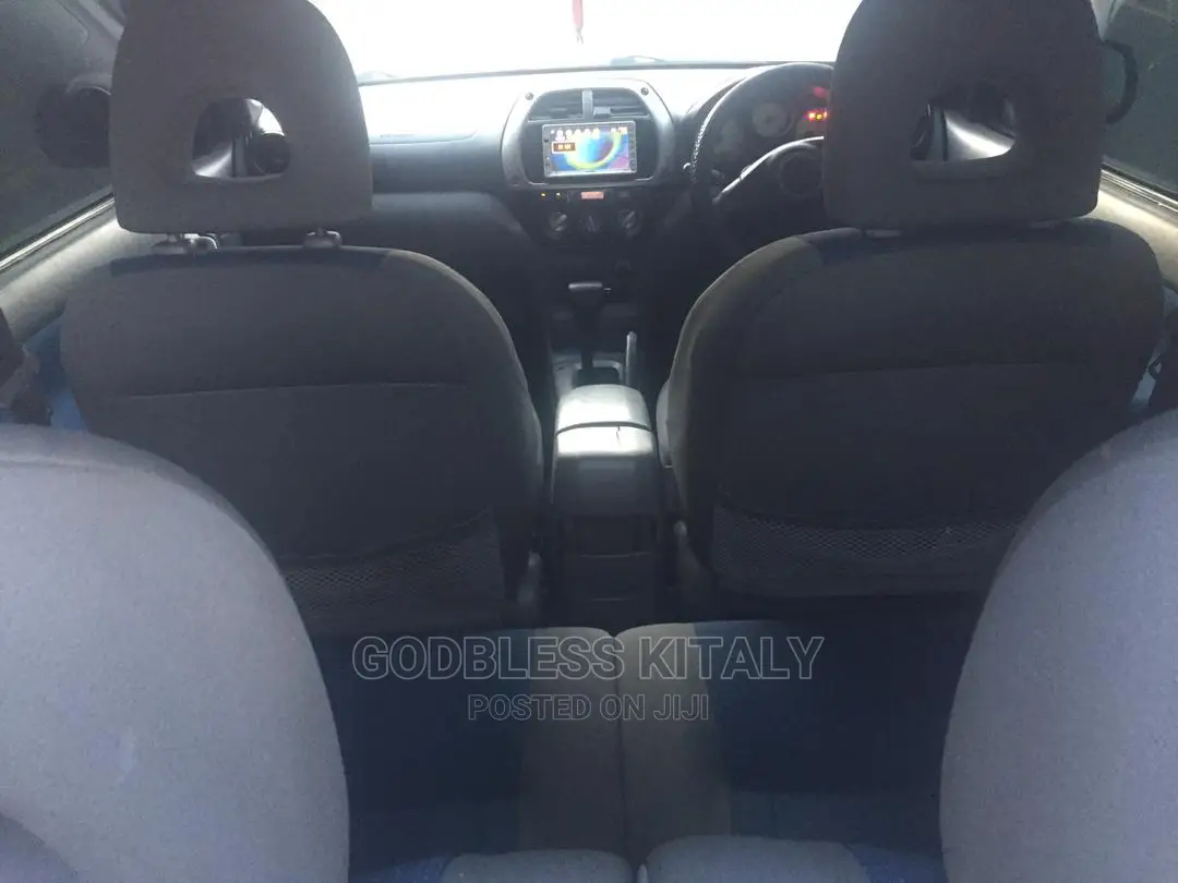 Toyota RAV4 2000 Automatic Blue