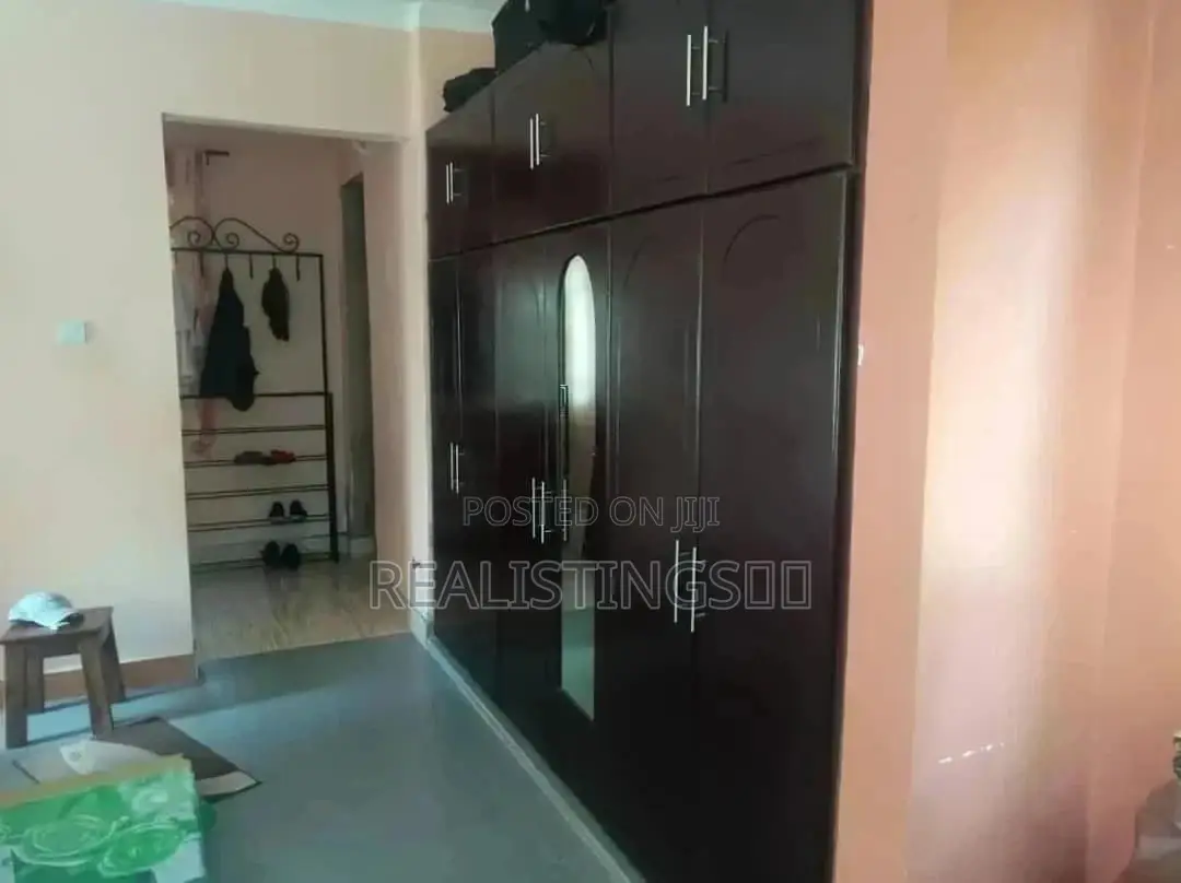 3bdrm House in Goba for sale