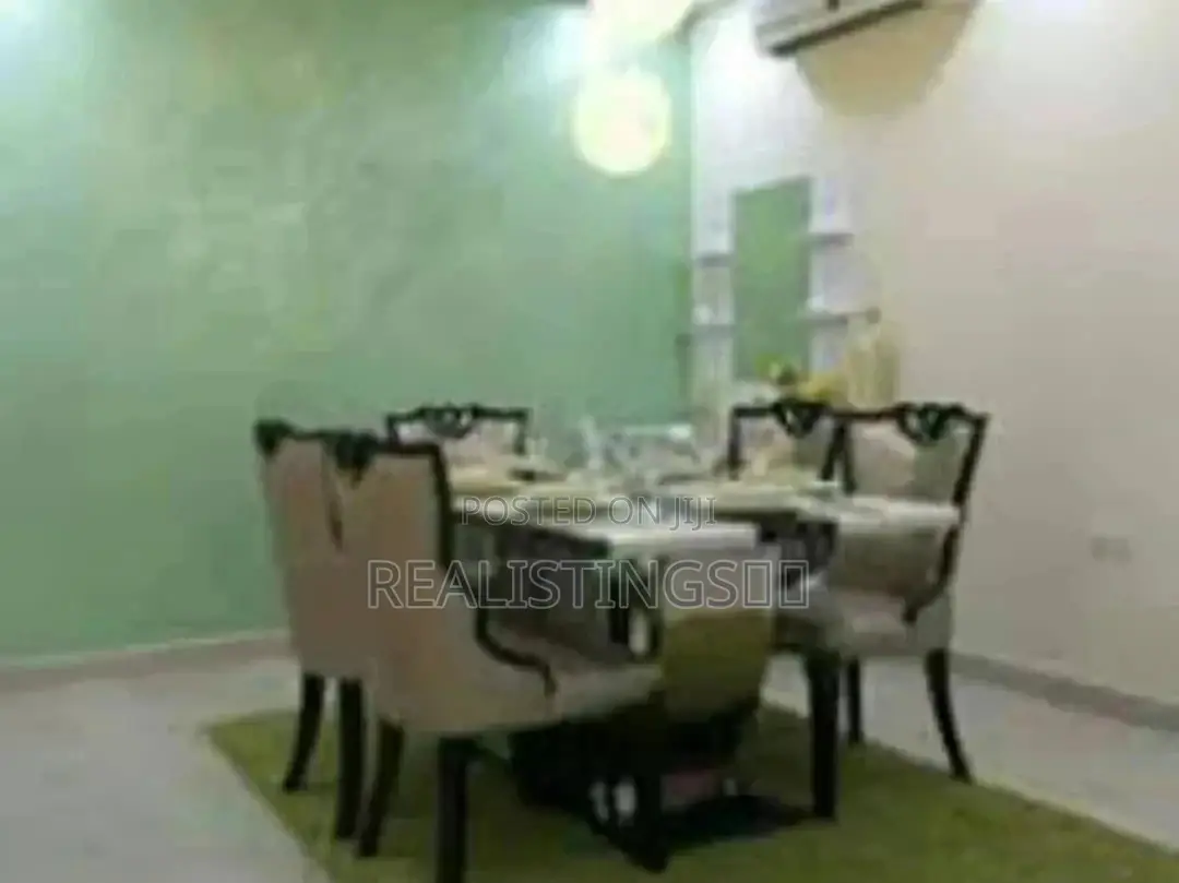 3bdrm Apartment in Upanga West for Sale