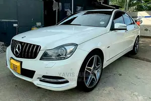 Mercedes-Benz C200 2012 White