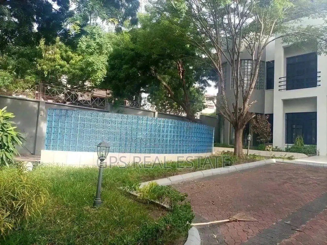 4bdrm House in Evans Mansah, Kinondoni for Sale