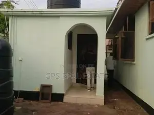 4bdrm House in Evans Mansah, Kinondoni for Sale