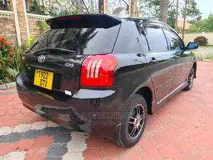 Toyota Corolla RunX 2002 Black