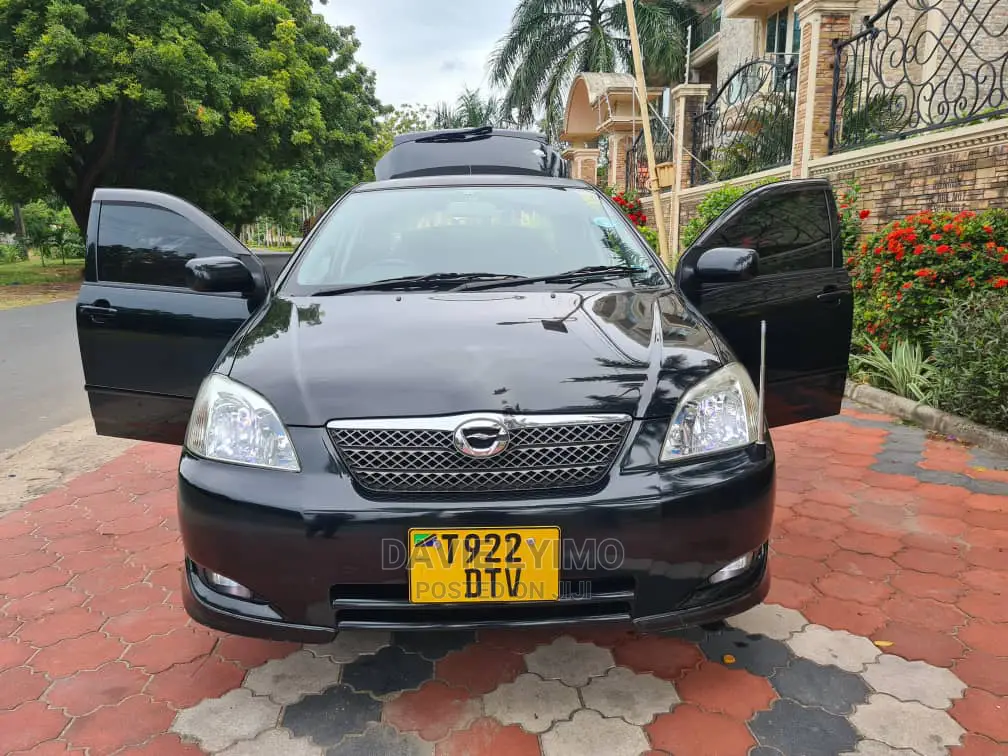 Toyota Corolla RunX 2002 Black