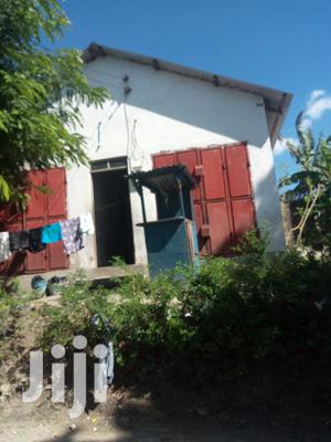 Nyumba Inauzwa