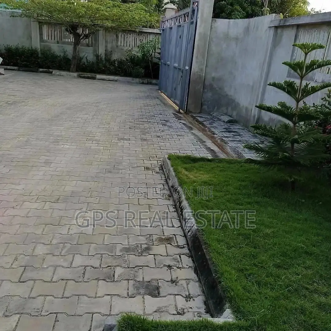 3bdrm House in Evans Mansah, Kinondoni for Sale