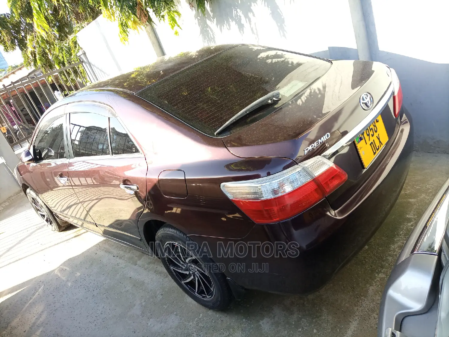 Toyota Premio 2007 Red