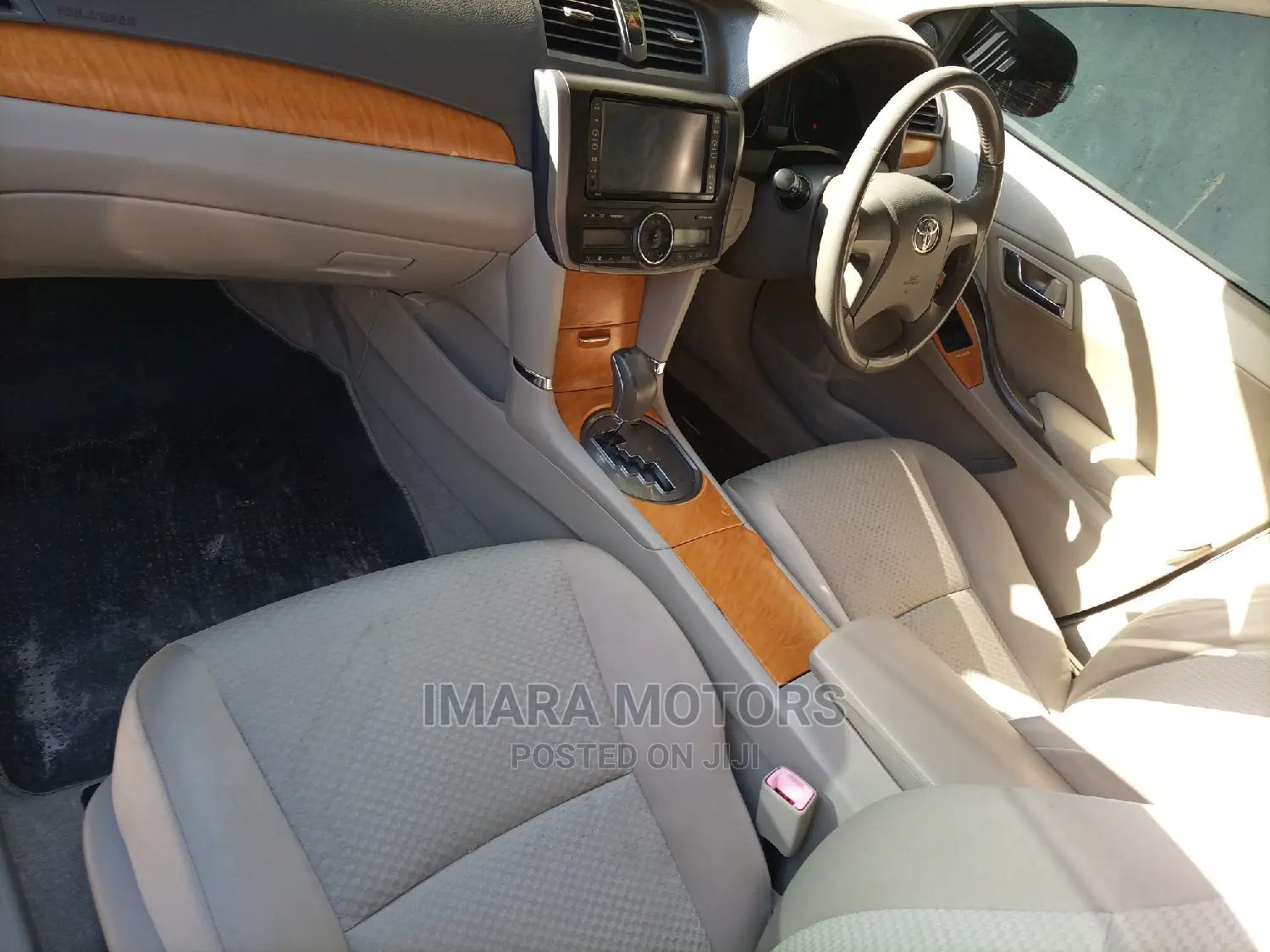 Toyota Premio 2007 Red