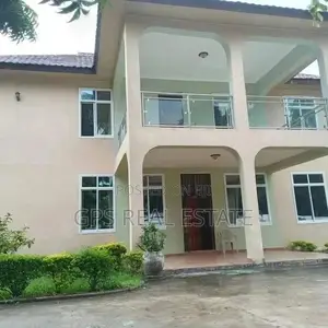 4bdrm House in Evans Mansah, Kinondoni for Sale