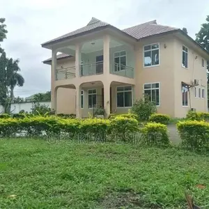 4bdrm House in Evans Mansah, Kinondoni for Sale