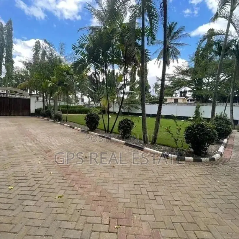 4bdrm House in Evans Mansah, Kinondoni for Sale
