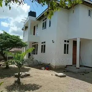 4bdrm House in Evans Mansah, Kinondoni for Sale