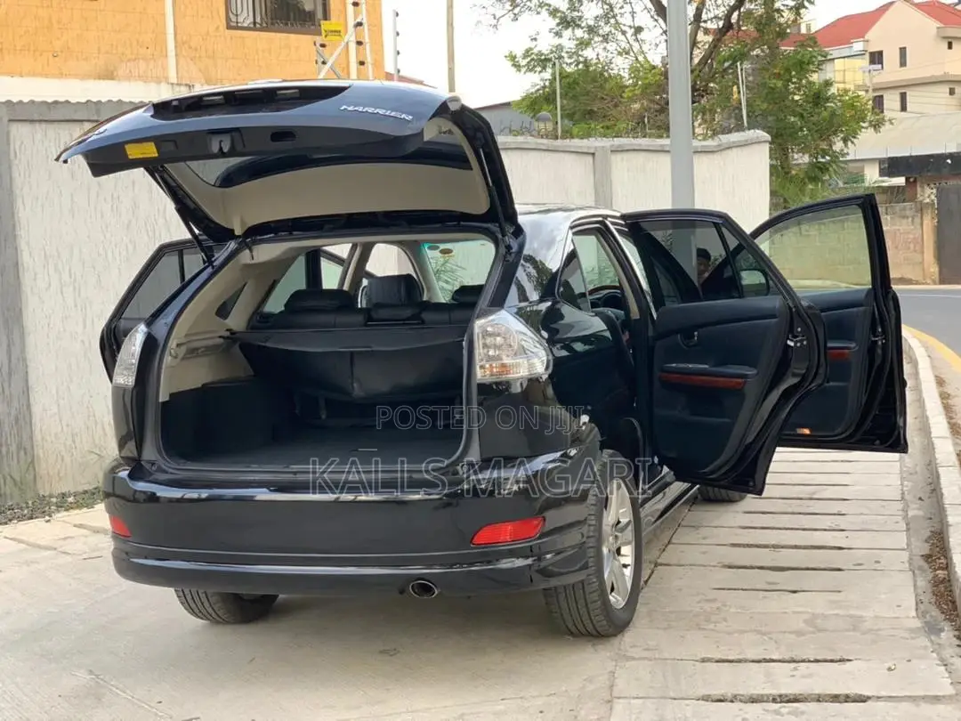 Toyota Harrier 2006 Black