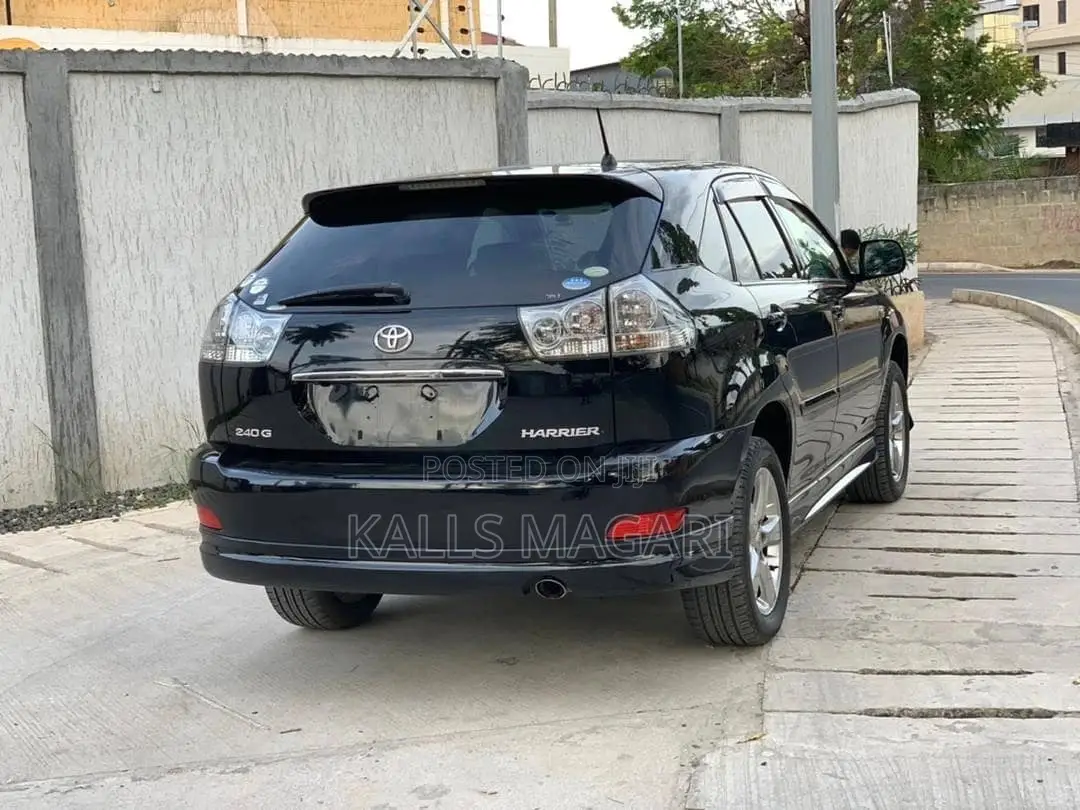 Toyota Harrier 2006 Black