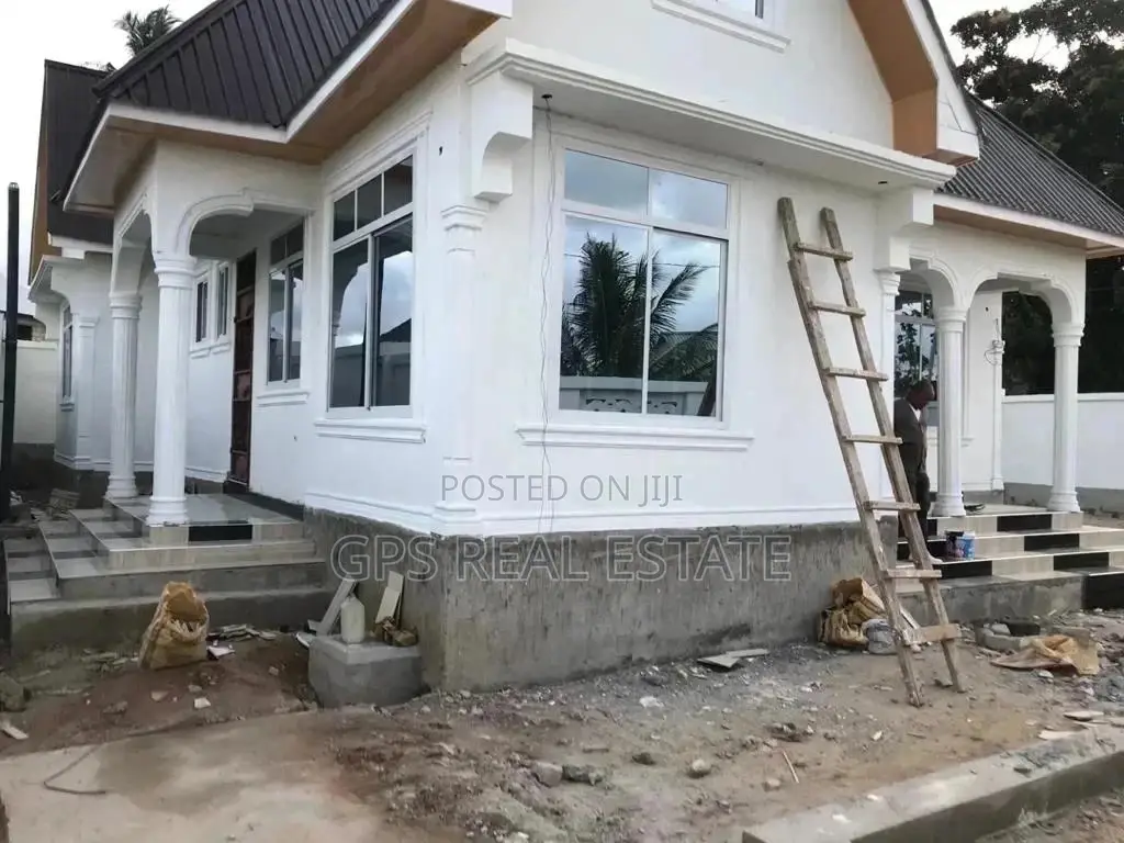 4bdrm House in Evans Mansah, Temeke for Sale
