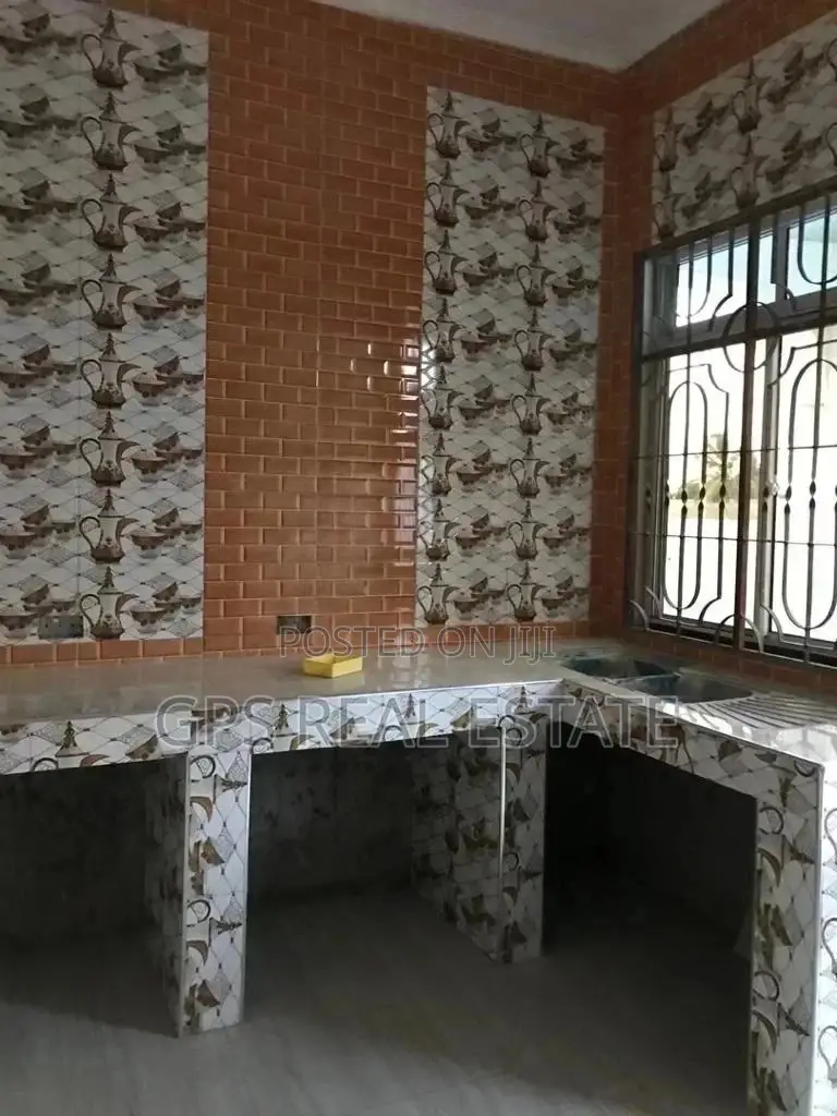 4bdrm House in Evans Mansah, Temeke for Sale