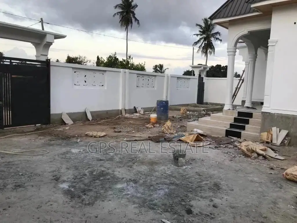 4bdrm House in Evans Mansah, Temeke for Sale