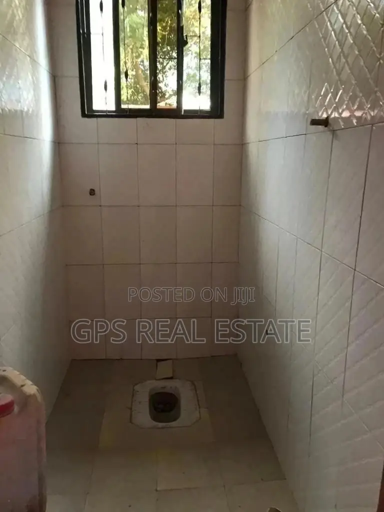 4bdrm House in Evans Mansah, Temeke for Sale
