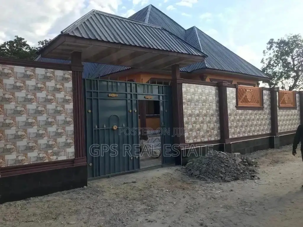 4bdrm House in Evans Mansah, Temeke for Sale