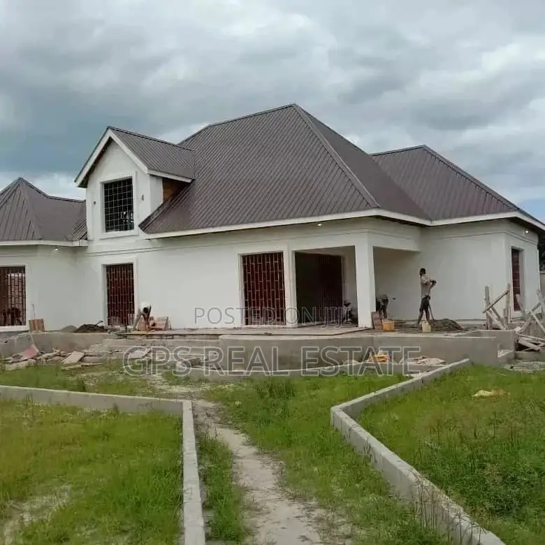 3bdrm House in Evans Mansah, Kigamboni for Sale