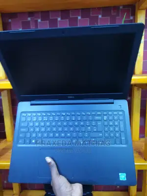 Laptop Dell Inspiron 15 5000 4GB Intel Core I3 HDD 500GB