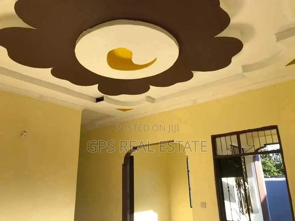 3bdrm House in Evans Mansah, Mbagala for Sale