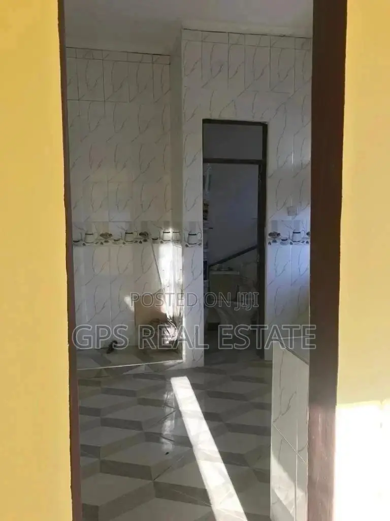 3bdrm House in Evans Mansah, Mbagala for Sale