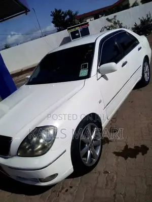 Toyota Brevis 2002 Pearl